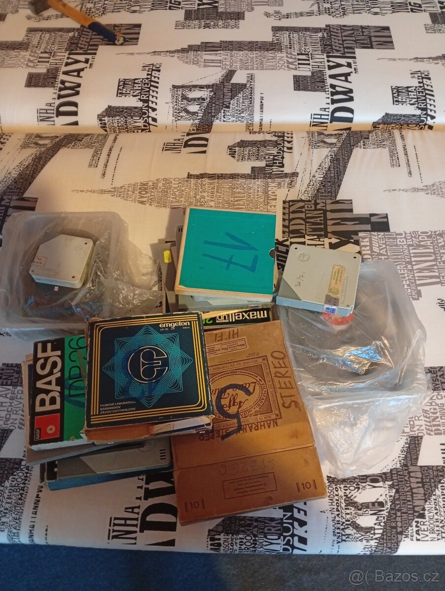 Prodám pásky do kotoučového magnetofonu
