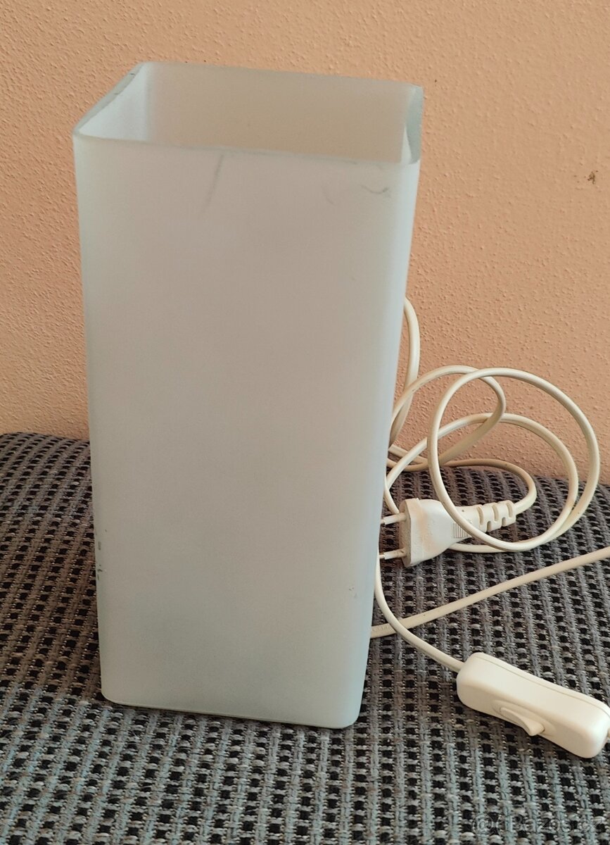 Stolní lampička IKEA