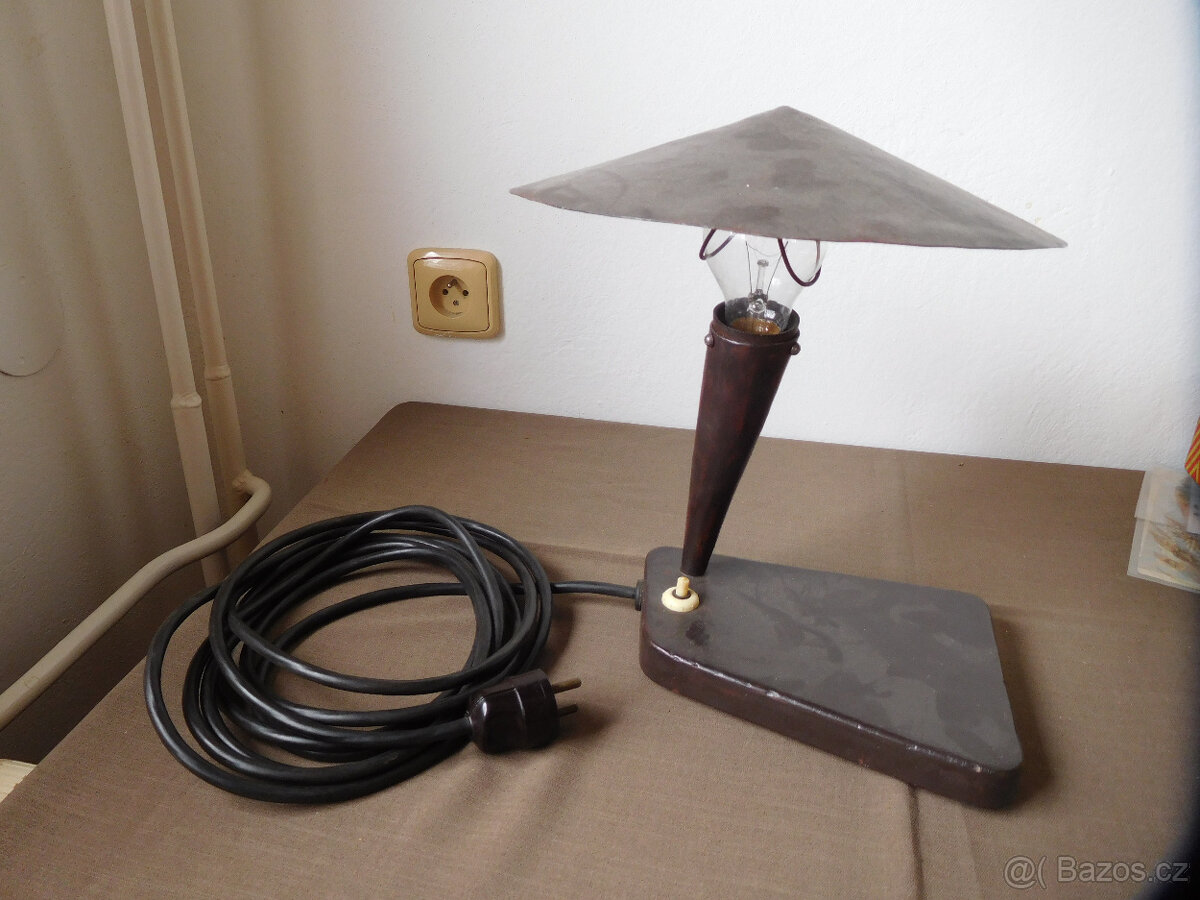 STARÁ LAMPA - LAMPIČKA