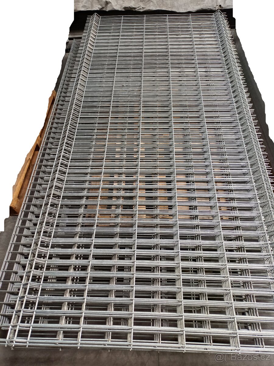 3D panely na plot zinkované