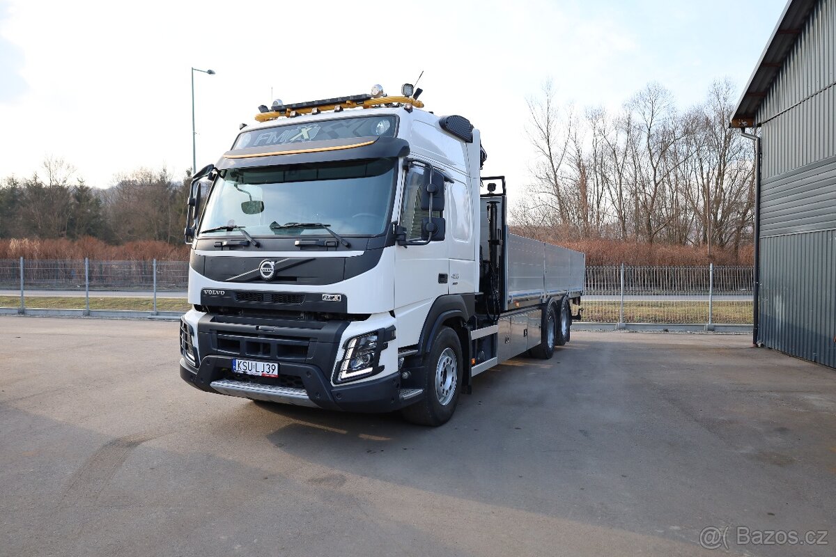 Volvo FMX s jeřábem HIAB