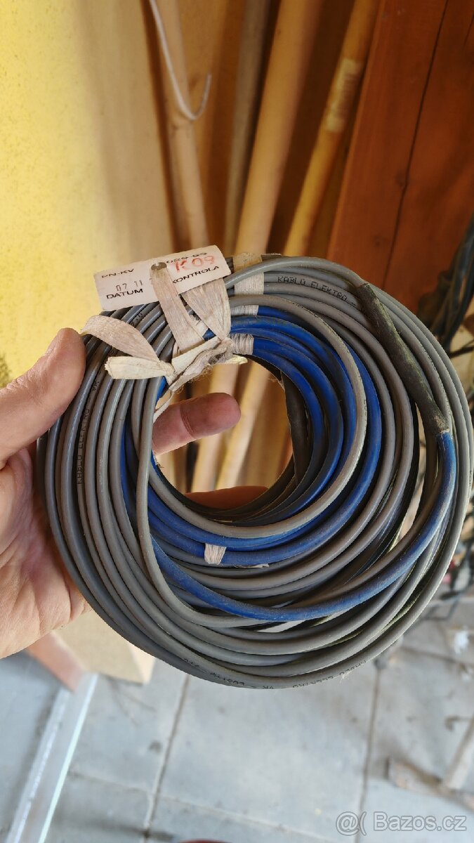 Topný kabel