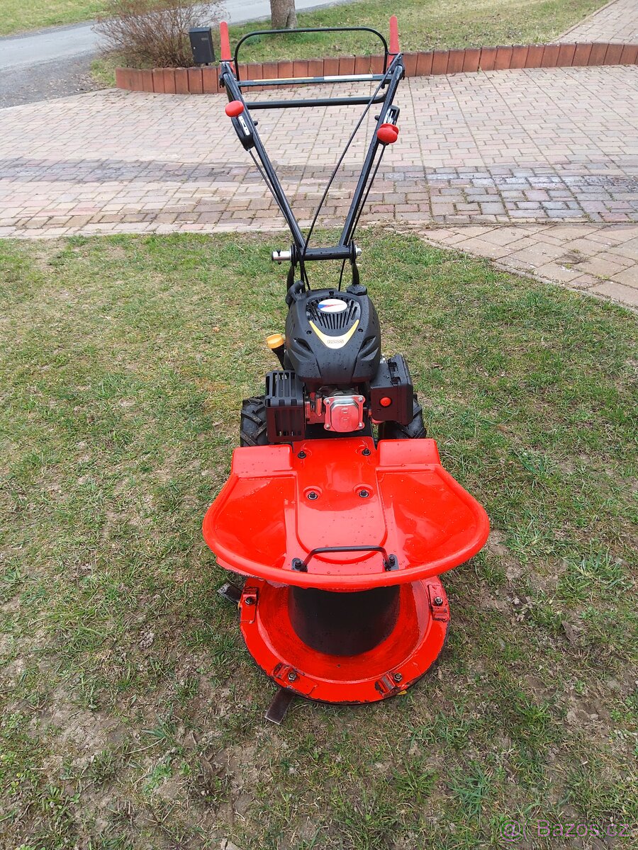 Prodám jednobubnovou sekačku 3x použitou
