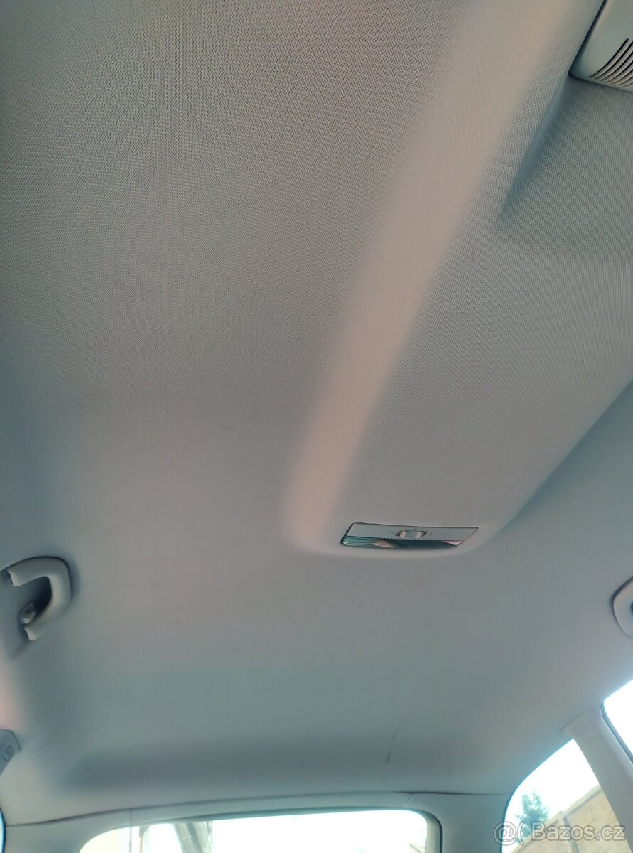 Octavia 2 combi stropnice