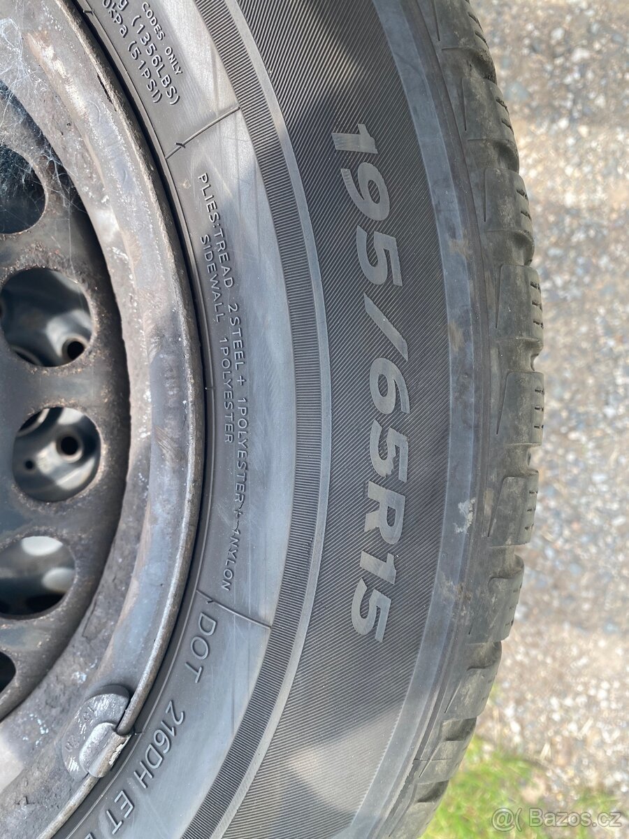 Zimní sada kol 195/65 r15. 5x112 Octavia, golf