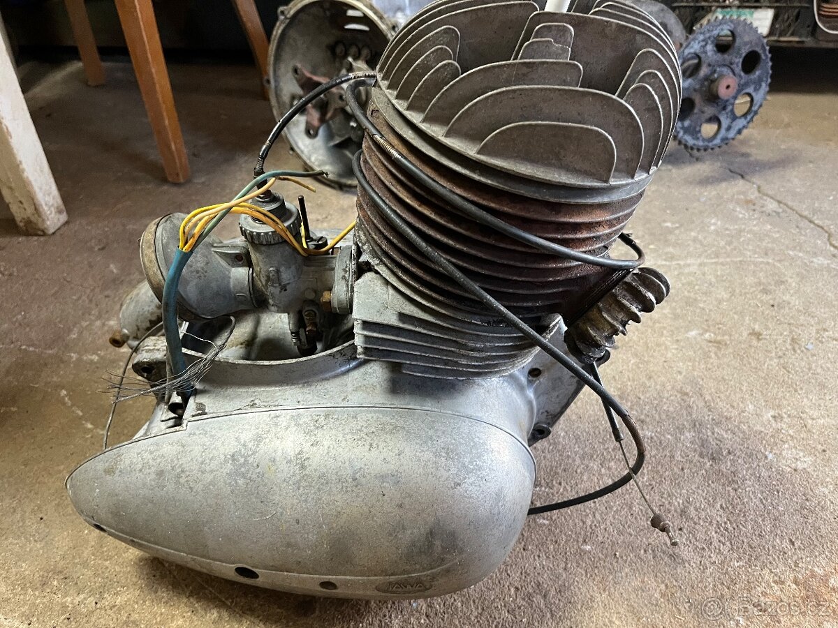 Jawa 250