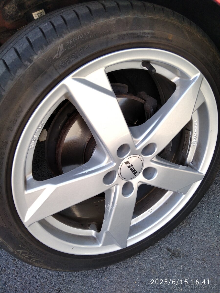 ALU 18" kola 225/40/ZR18