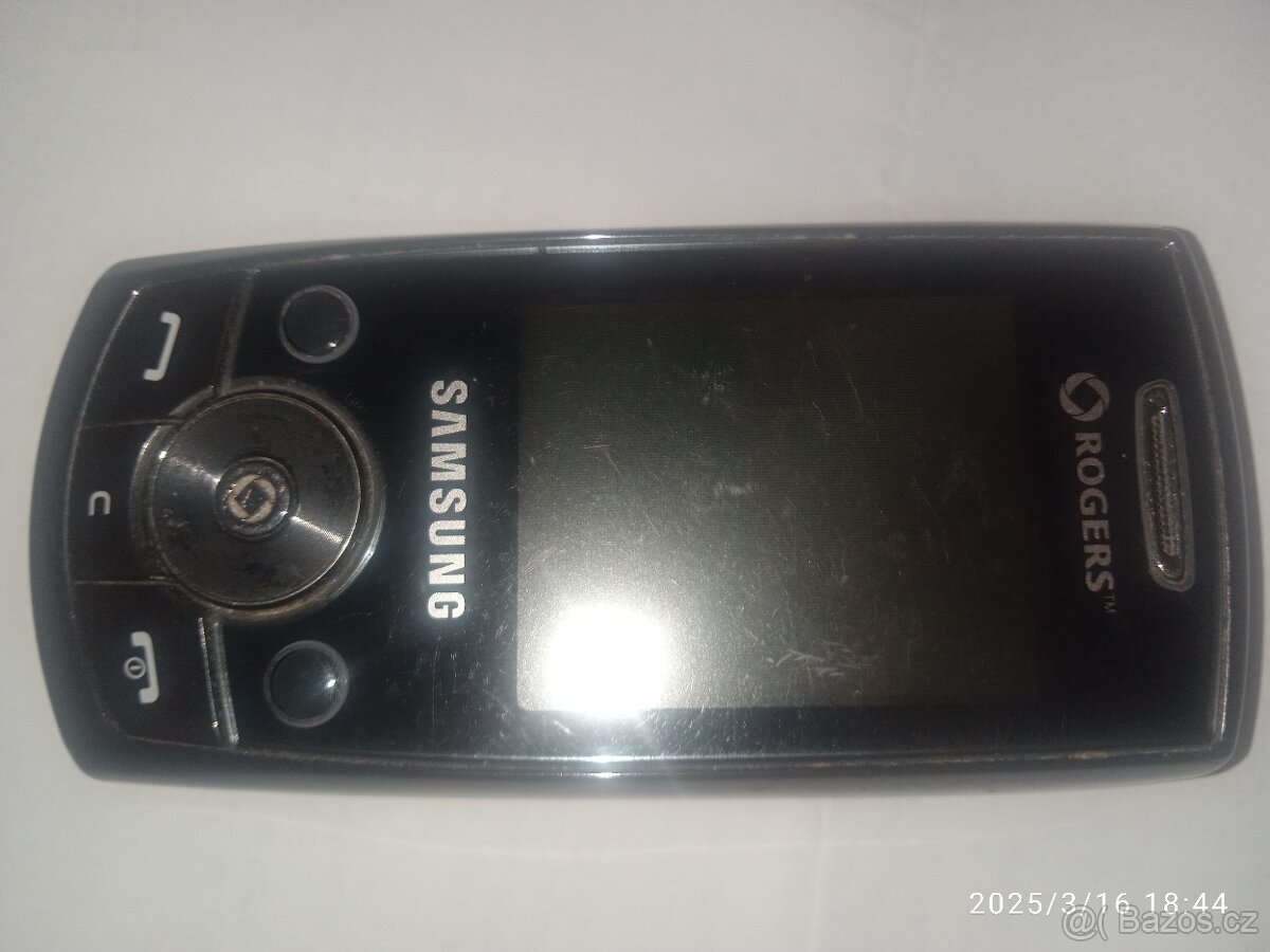 Mobilní Telefon z Kanady, funční, ročník: cca 1980?