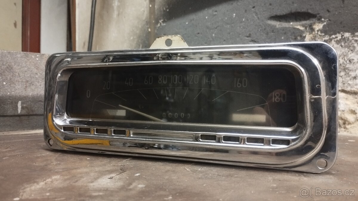 Tachometr Tatra 603 pěkný stav