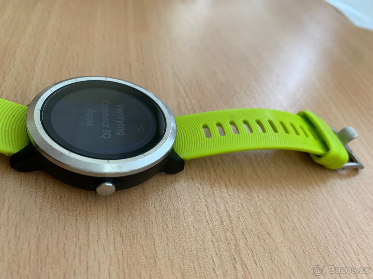 Chytré hodinky Garmin Vivoactice 3