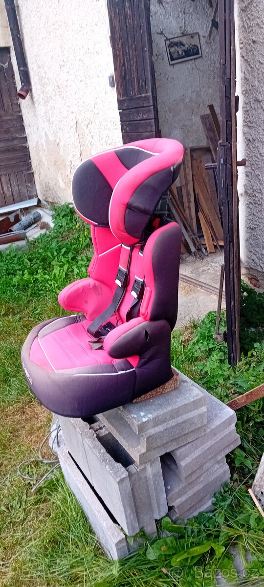 Autosedačka