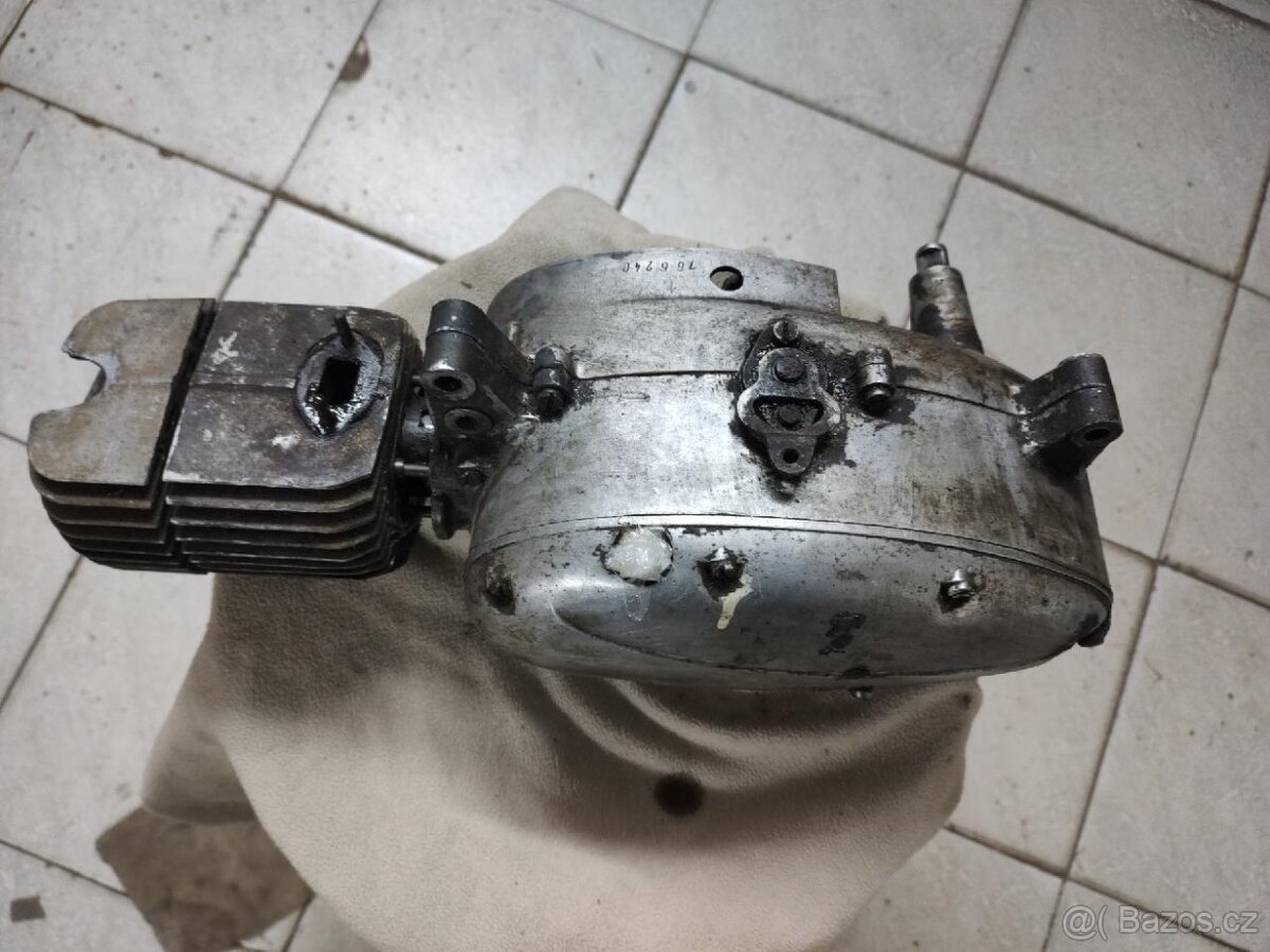 Jawa Pionýr,Mustang  motor