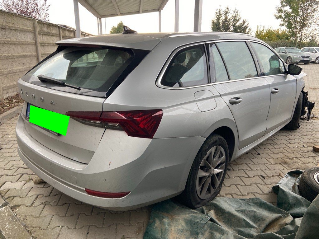 Škoda Octavia 4 kombi 2.0TDI 85KW DTRB UCE LA7W r.v. 2023