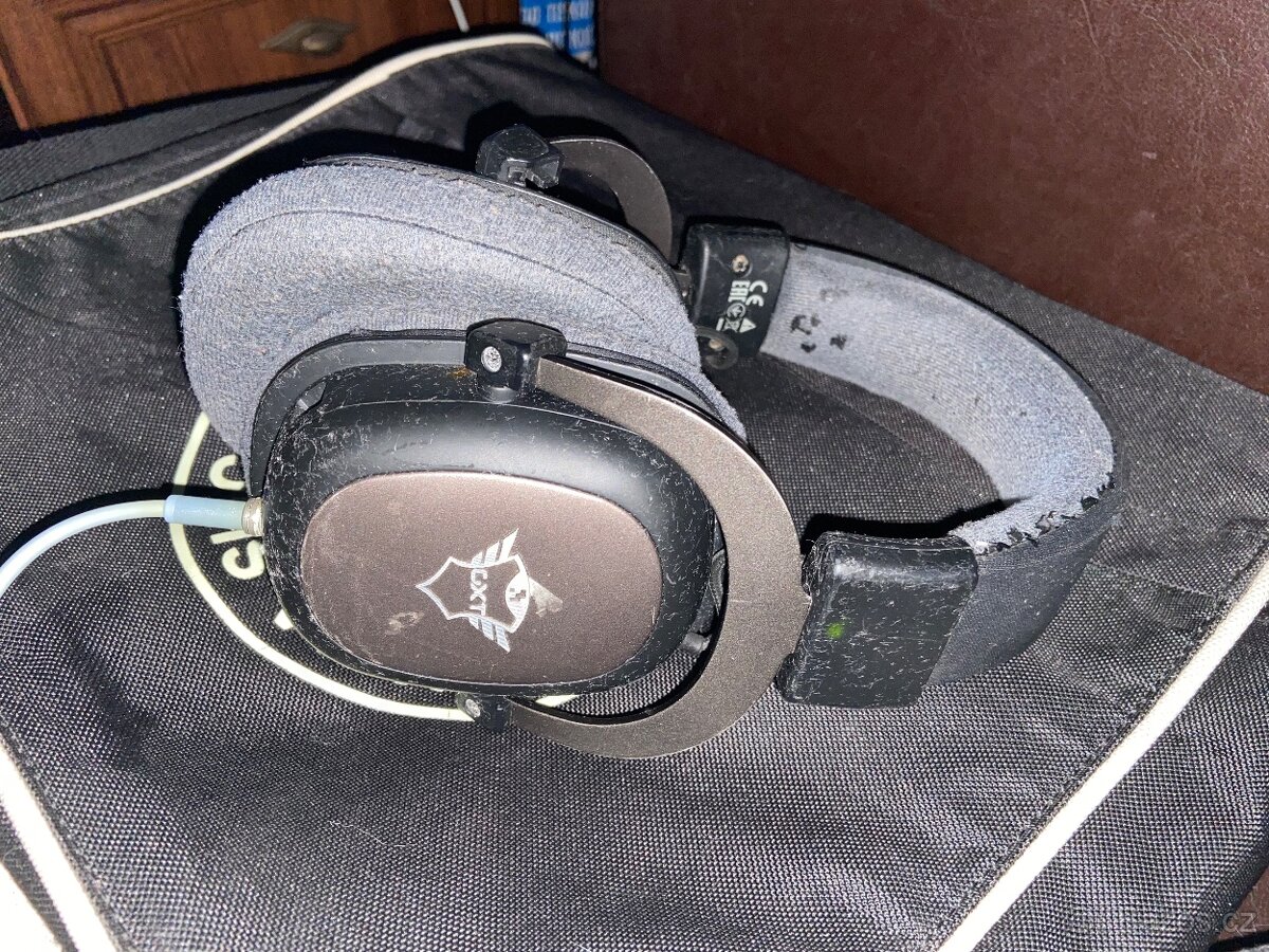 Prodám sluchátka Trust GXT.