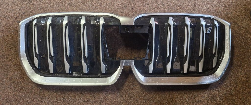 Maska ledviny gril bmw ix1 ix 1 u11 185178-1