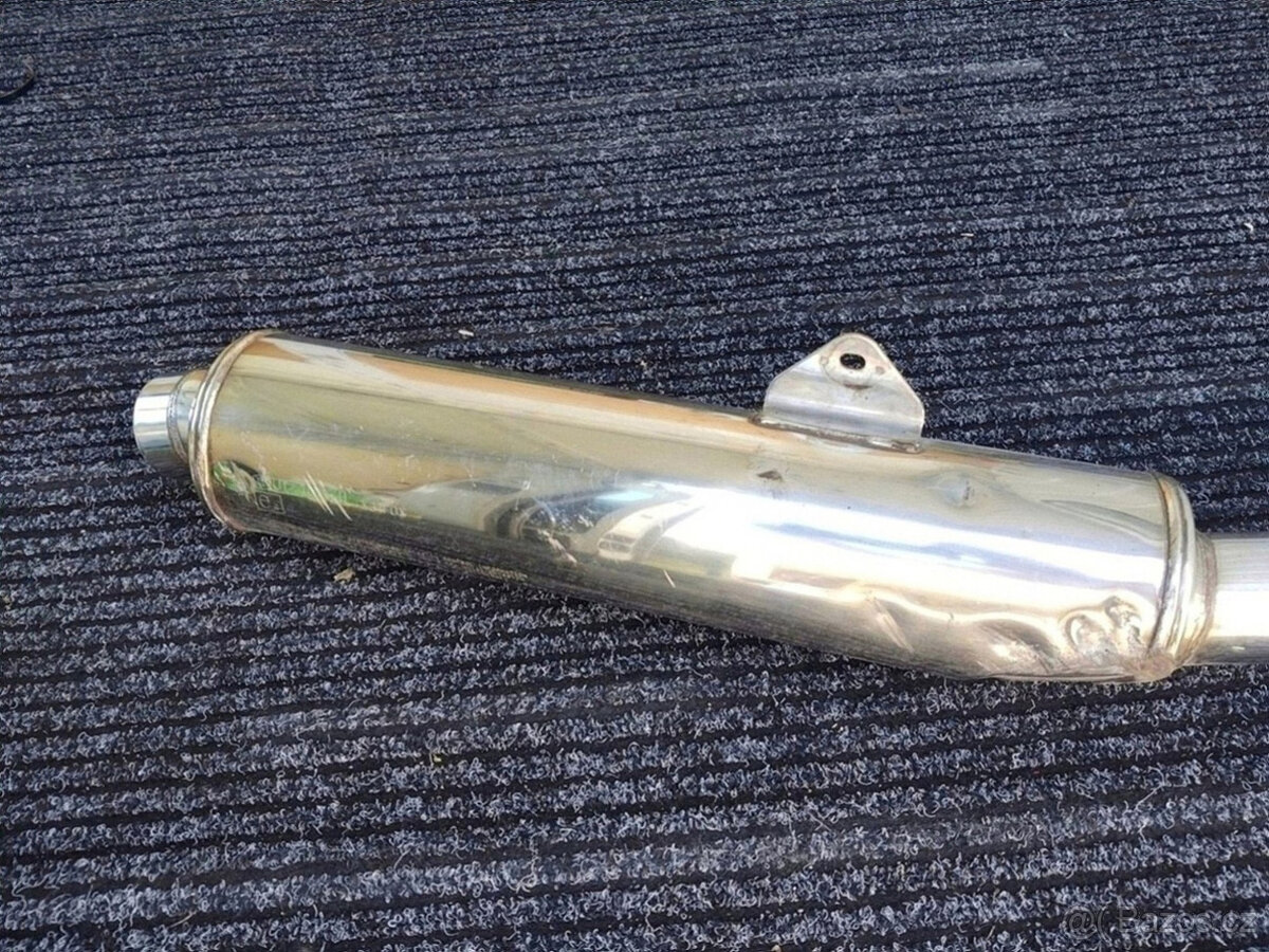 Originální výfuk – Suzuki Bandit 650 (2010)