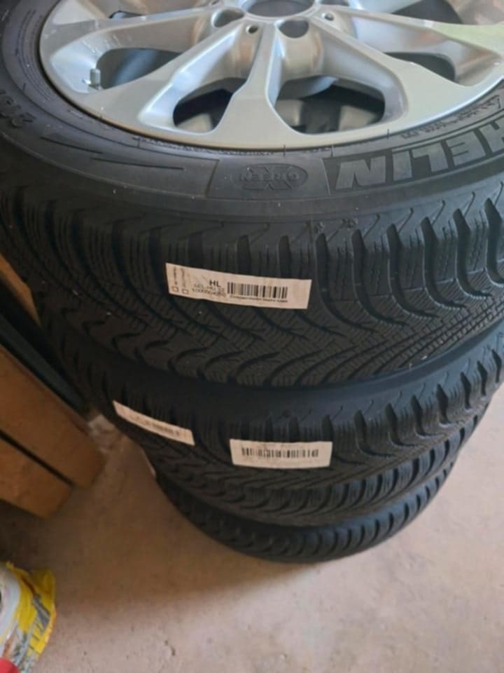 ALU kola originál Mercedes Benz 5x112 zimní sada