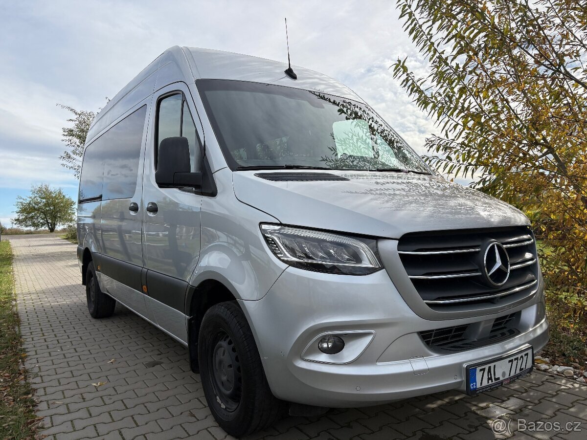 MERCEDES-BENZ Sprinter 2.2.d Automat 8míst ful led