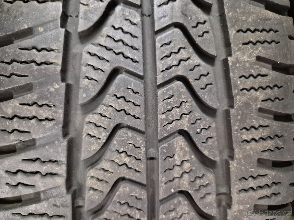 215/65 R16C GOODYEAR (6mm) č.16059/b6
