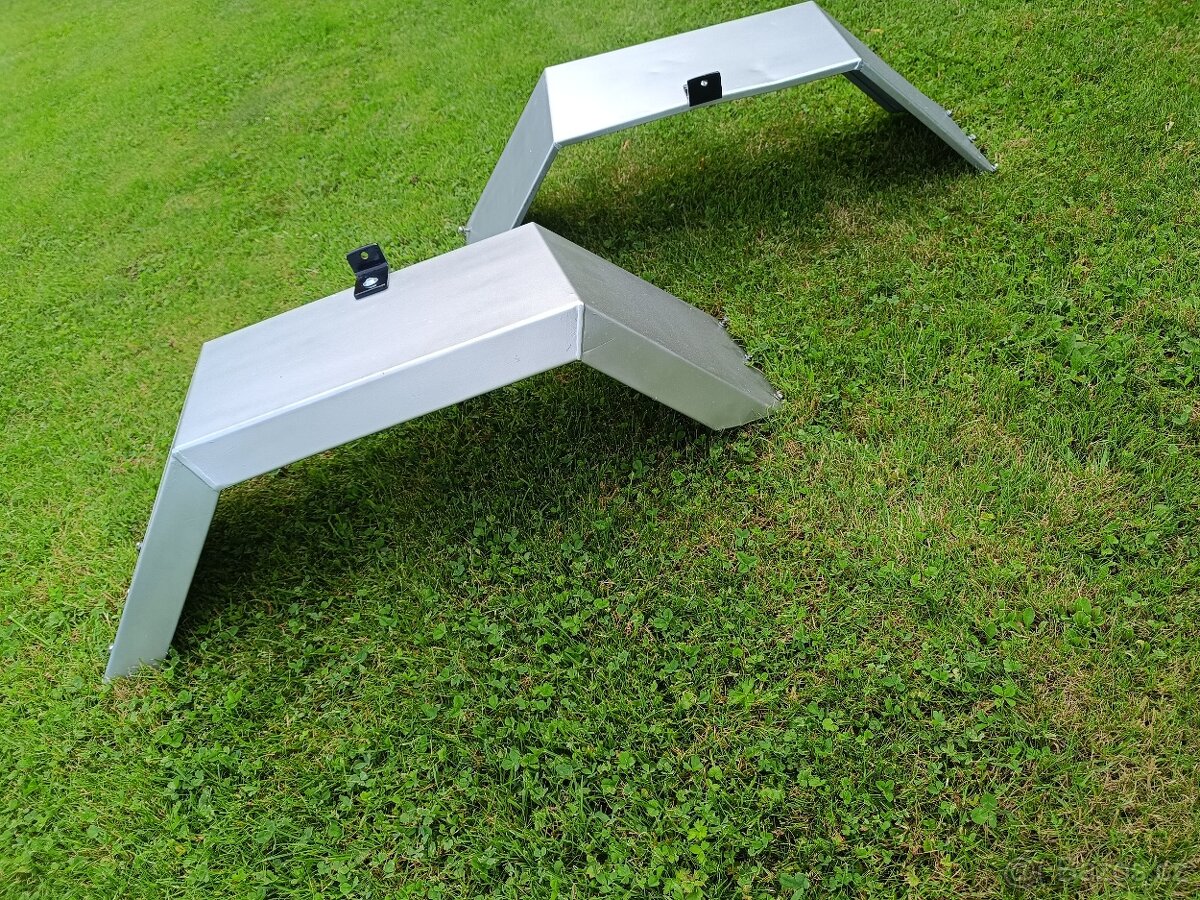 Prodám 2ks blatníků vhodné na vozik