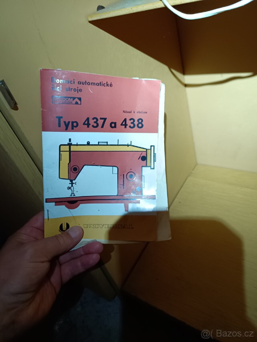 Šicí stroj Predom 437