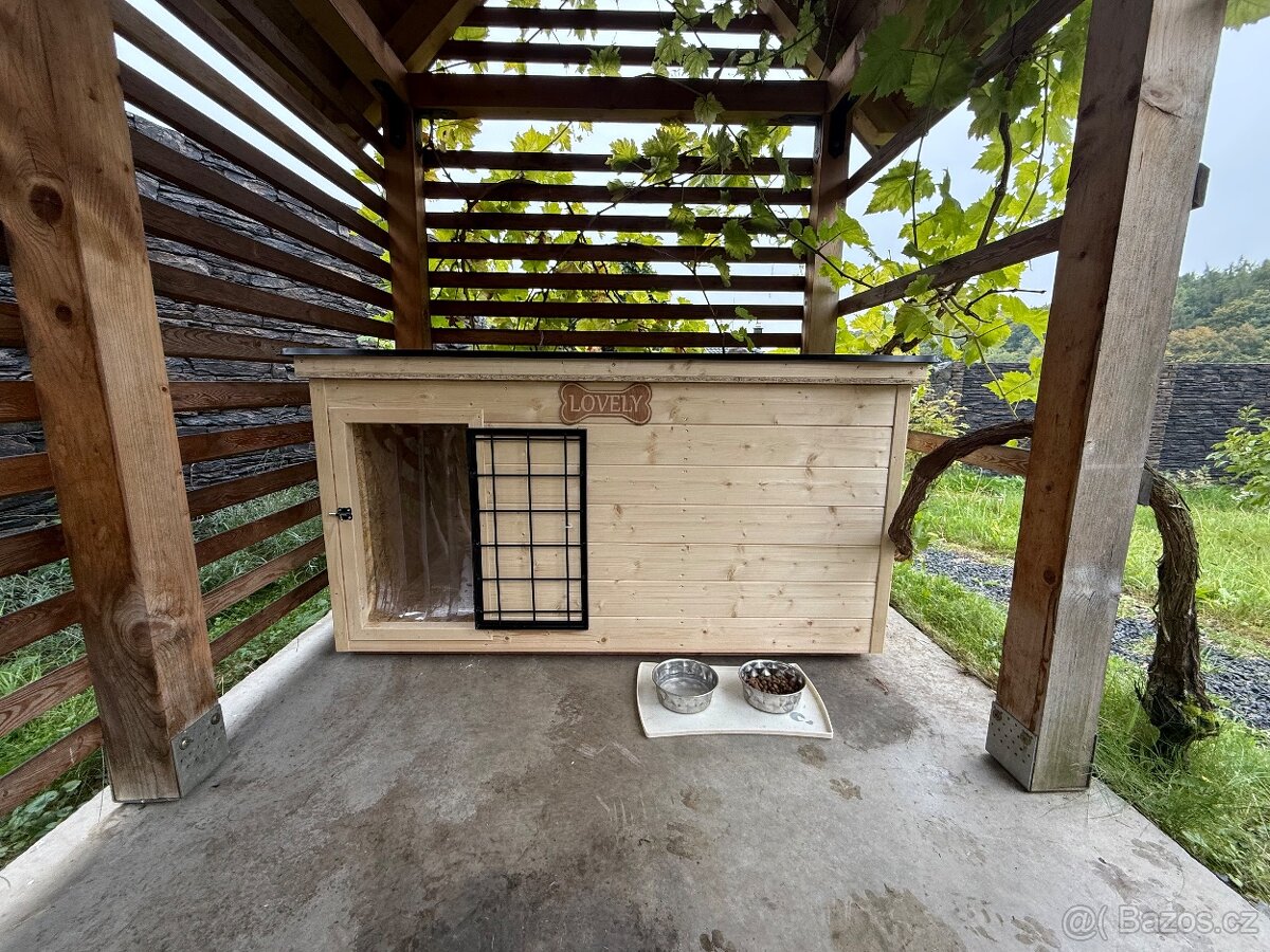 Nová zateplená bouda pro psa