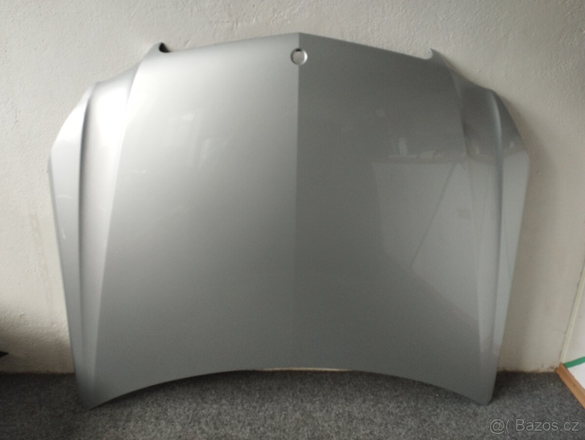 MERCEDES TŘÍDA E w212 PŘEDNÍ KAPOTA