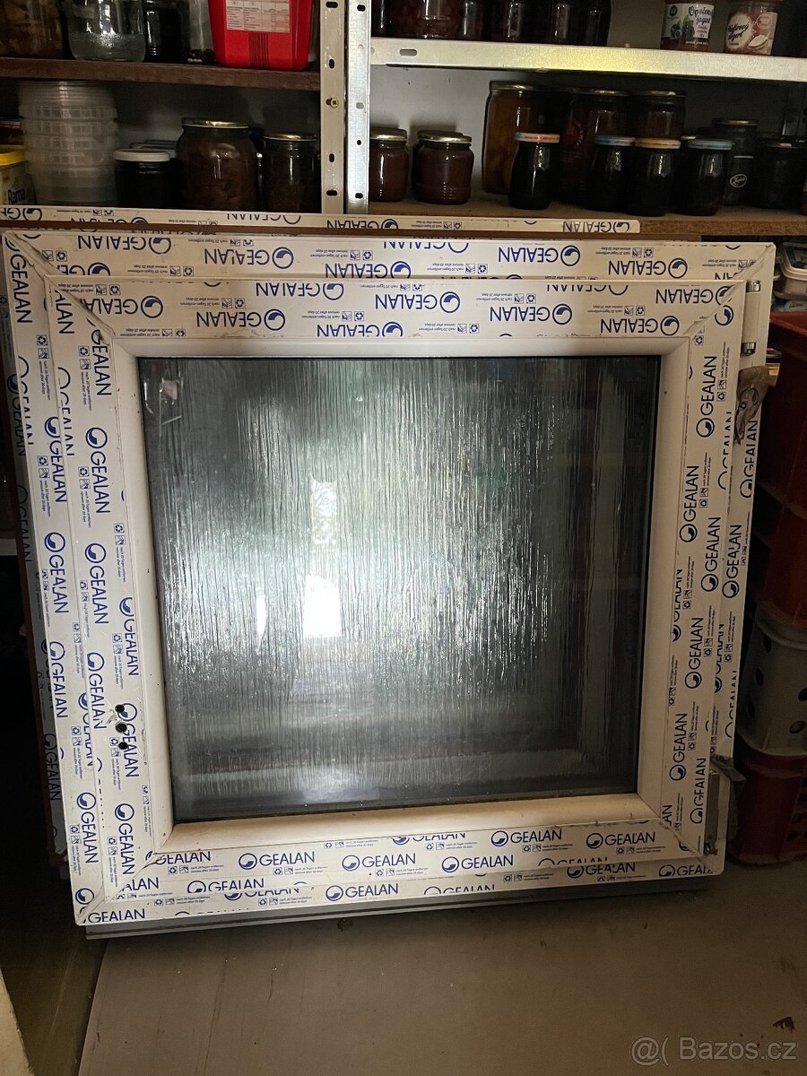 Plastová okna nová 3ks 70x70