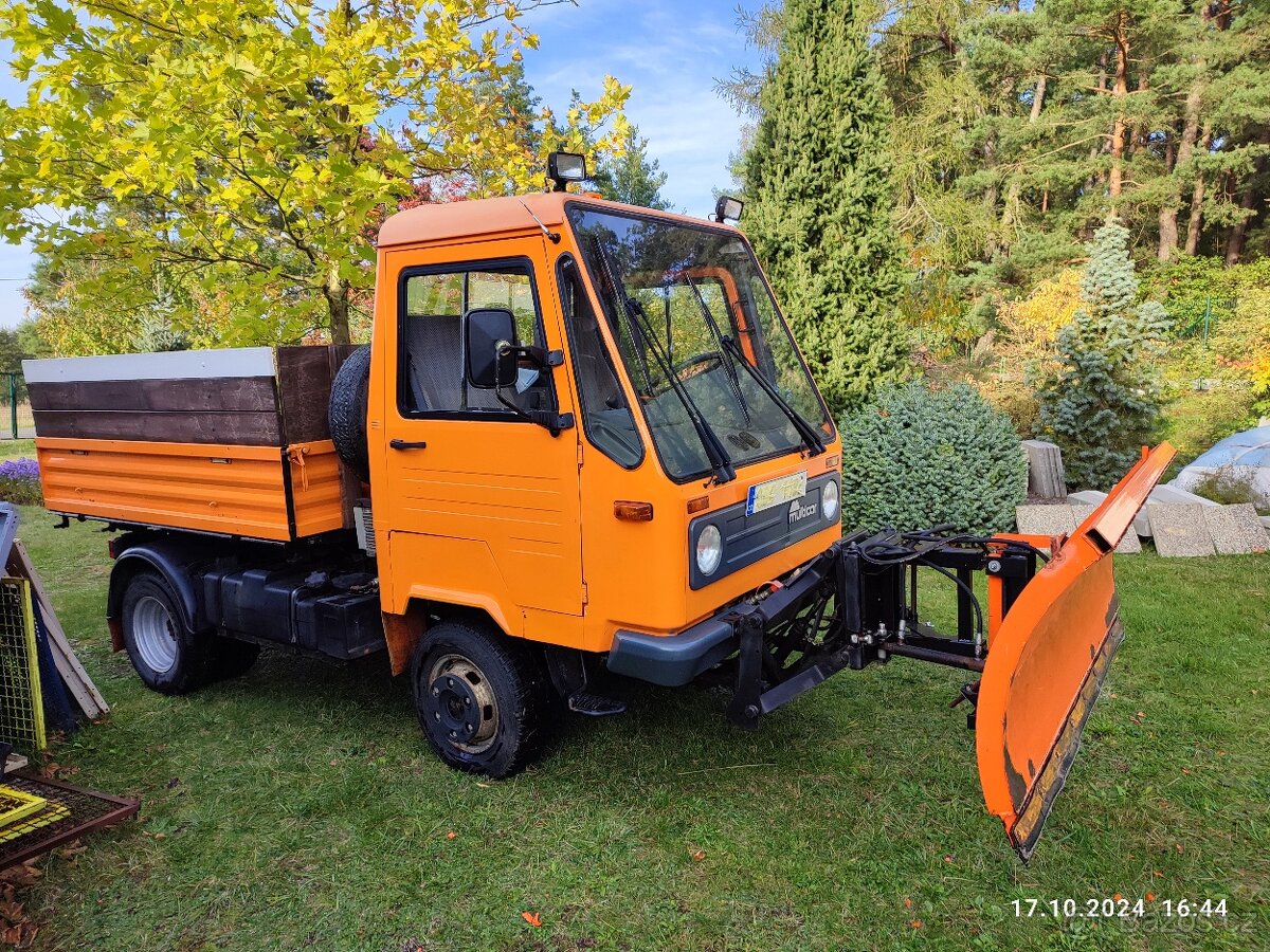multikára M26, sklápěč 4x4