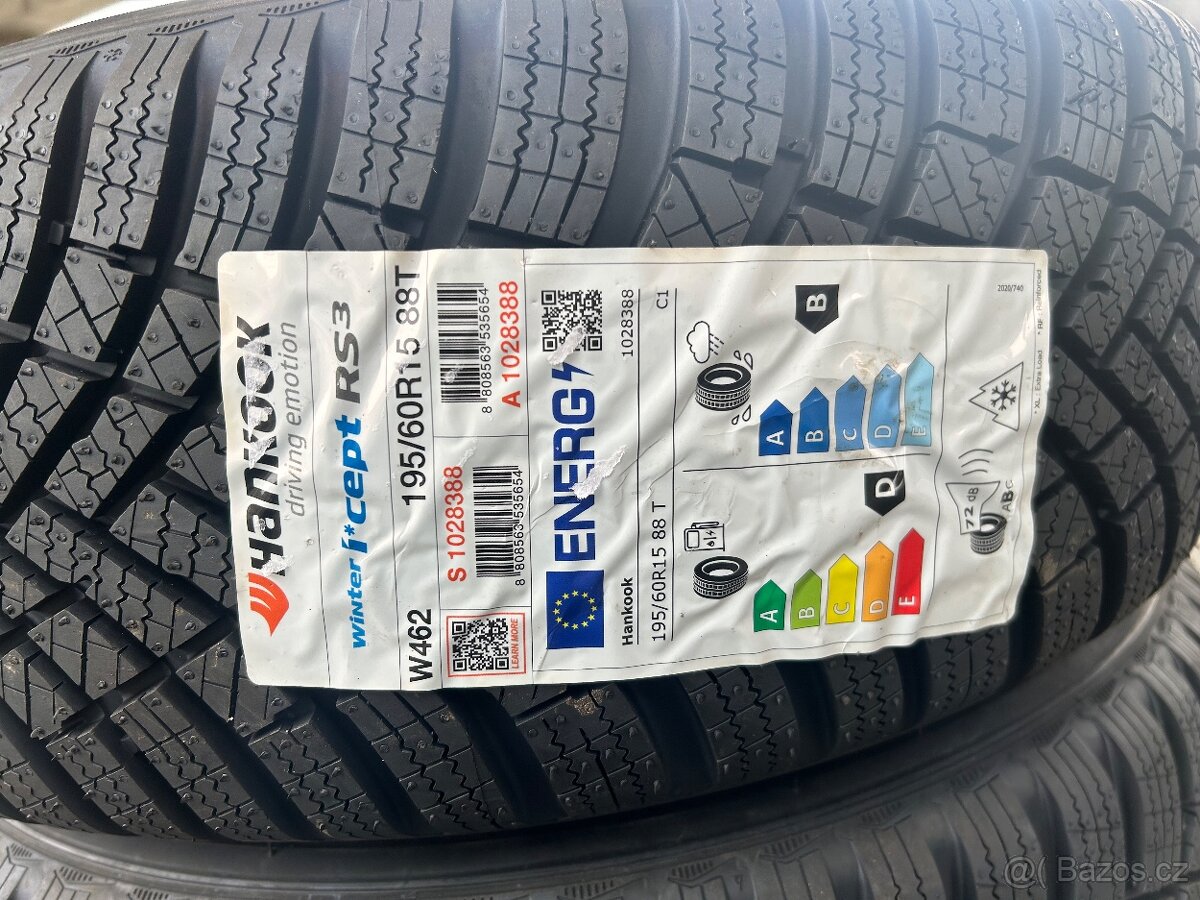 PRODÁM ZIMNÍ 195/60/R15 88T HANKOOK