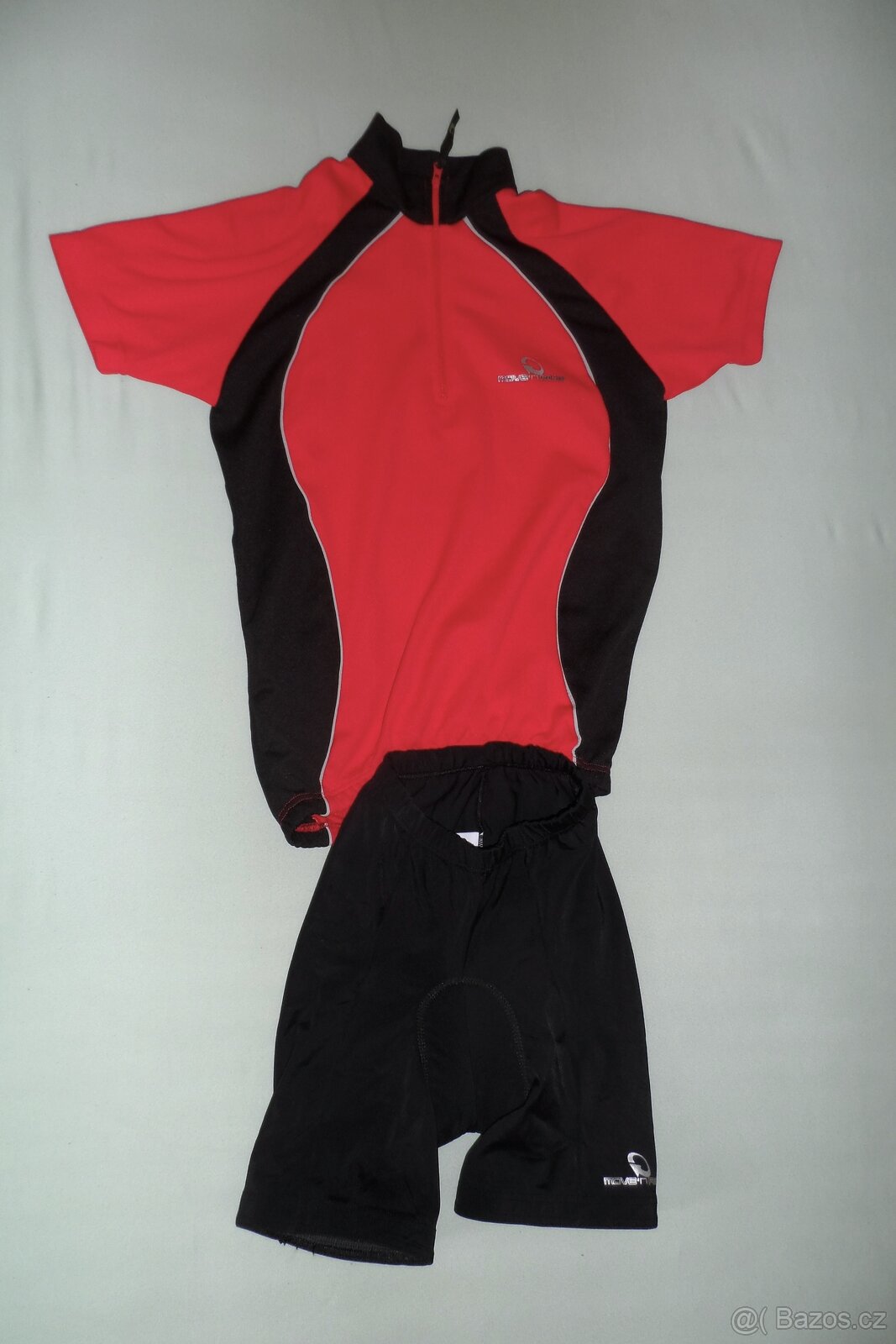 Dětský cyklistický dres+kraťasy vel. 140