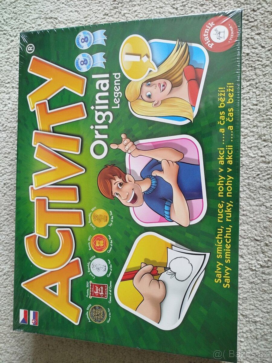 Společenská hra