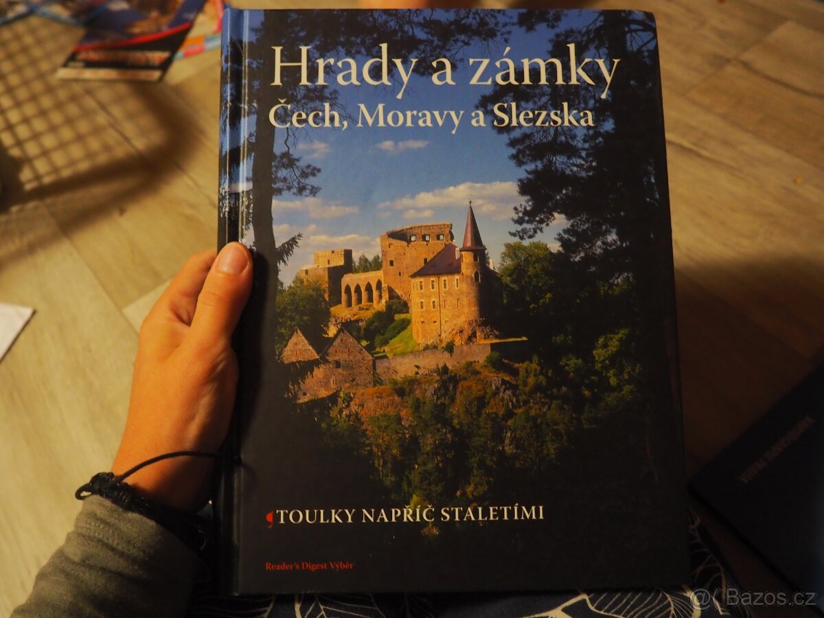 Hrady a zámky Čech a Moravy