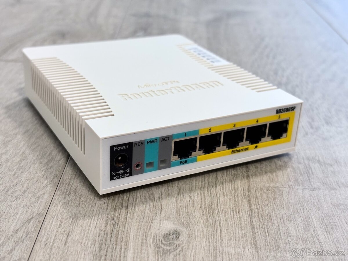 PoE switch Mikrotik CCS 260GSP