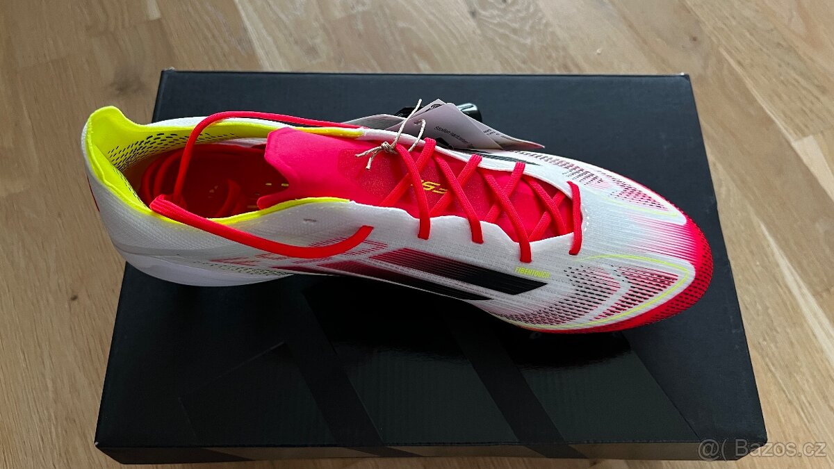 Kopačky Adidas F50 SG Uk 8