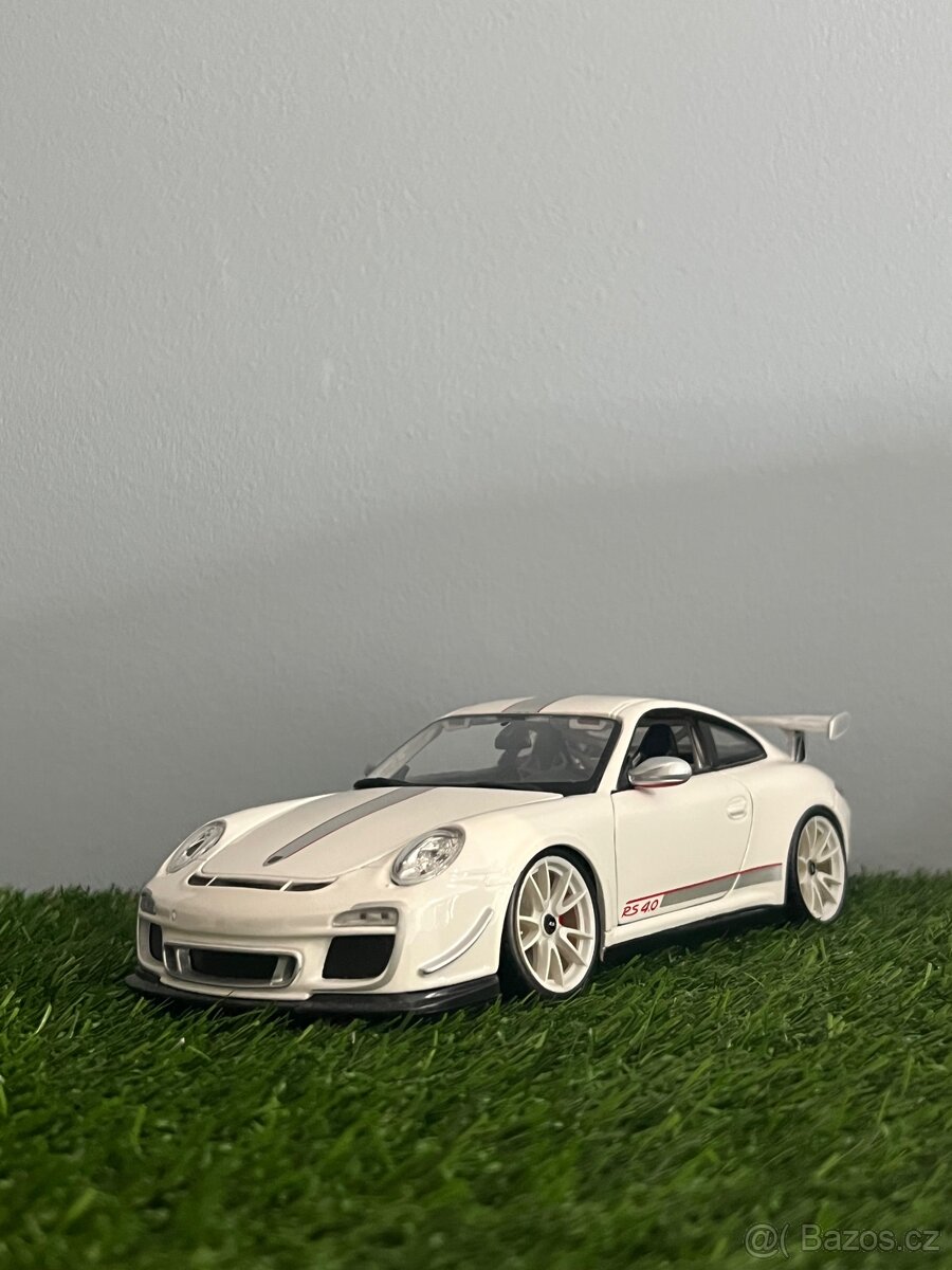 Porsche 911 GT3rs 1:18 Model