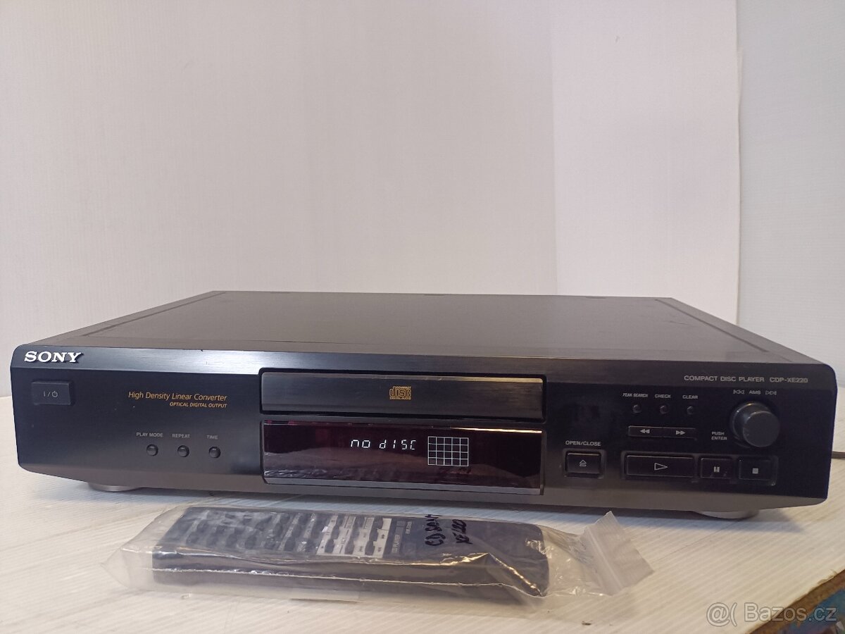 SONY CD přehrávač CDP-XE220