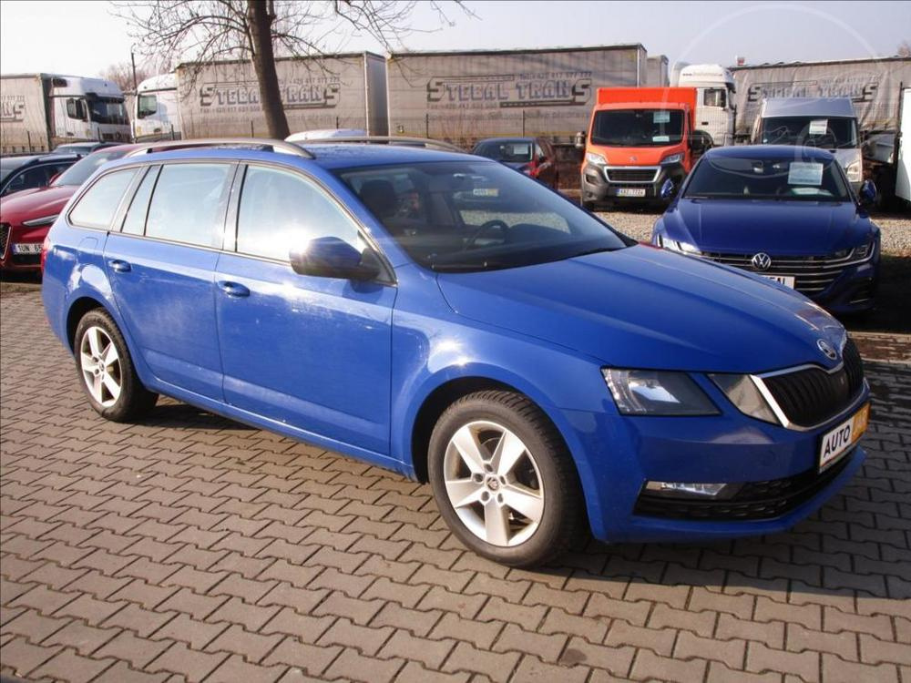 Škoda Octavia 2,0 TDI DSG,1.MAJITEL ČR - DPH