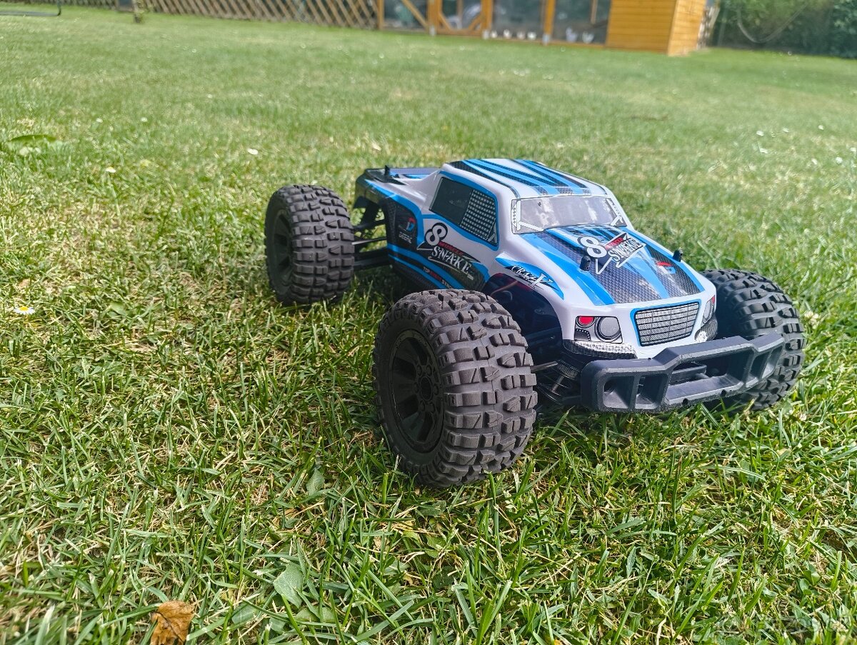 RC auto 8 Snake