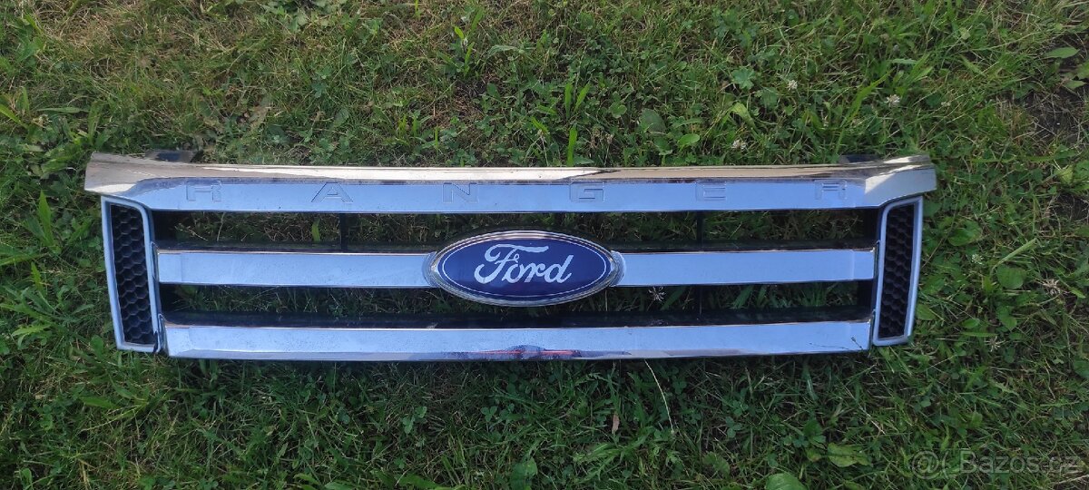 Ford Ranger 2013 maska