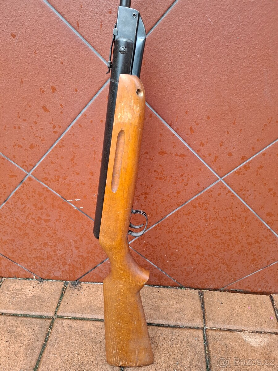 Vzduchovka Slávia 620