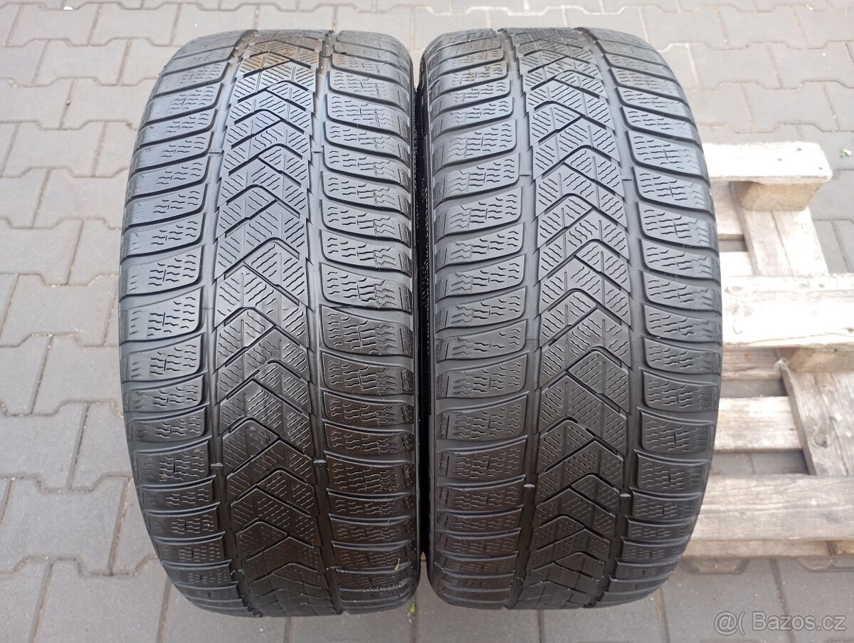 235/40/19 zimní pneu pirelli