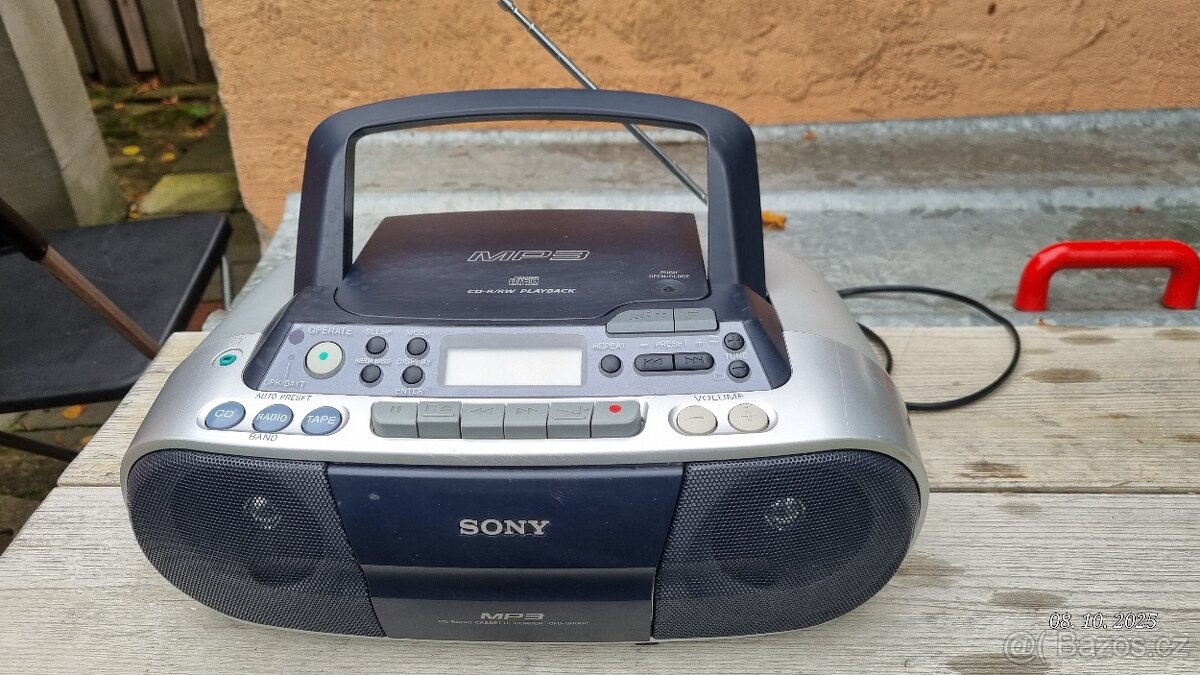 Radiomagnetofon Sony