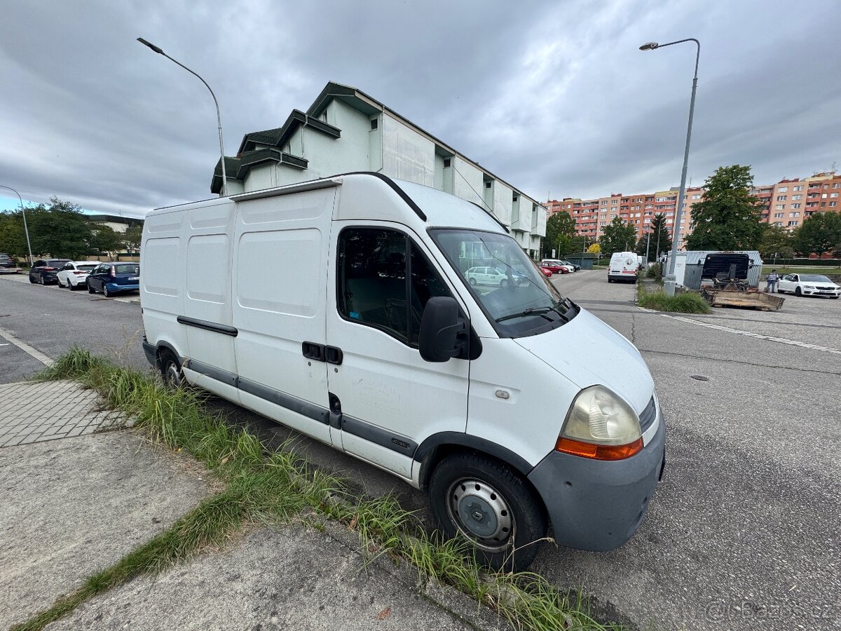 Obytná dodávka Renault Master