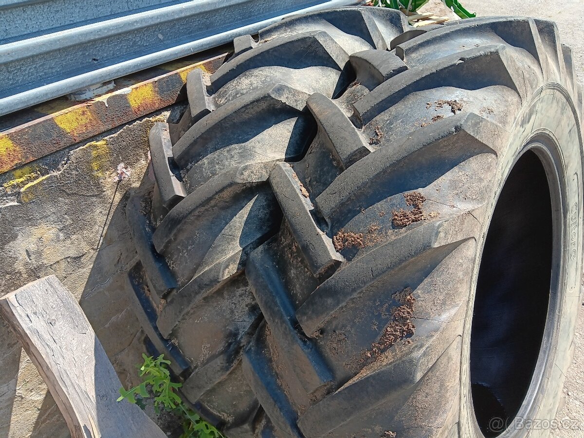 Pneu 16.9 /30 Cultor