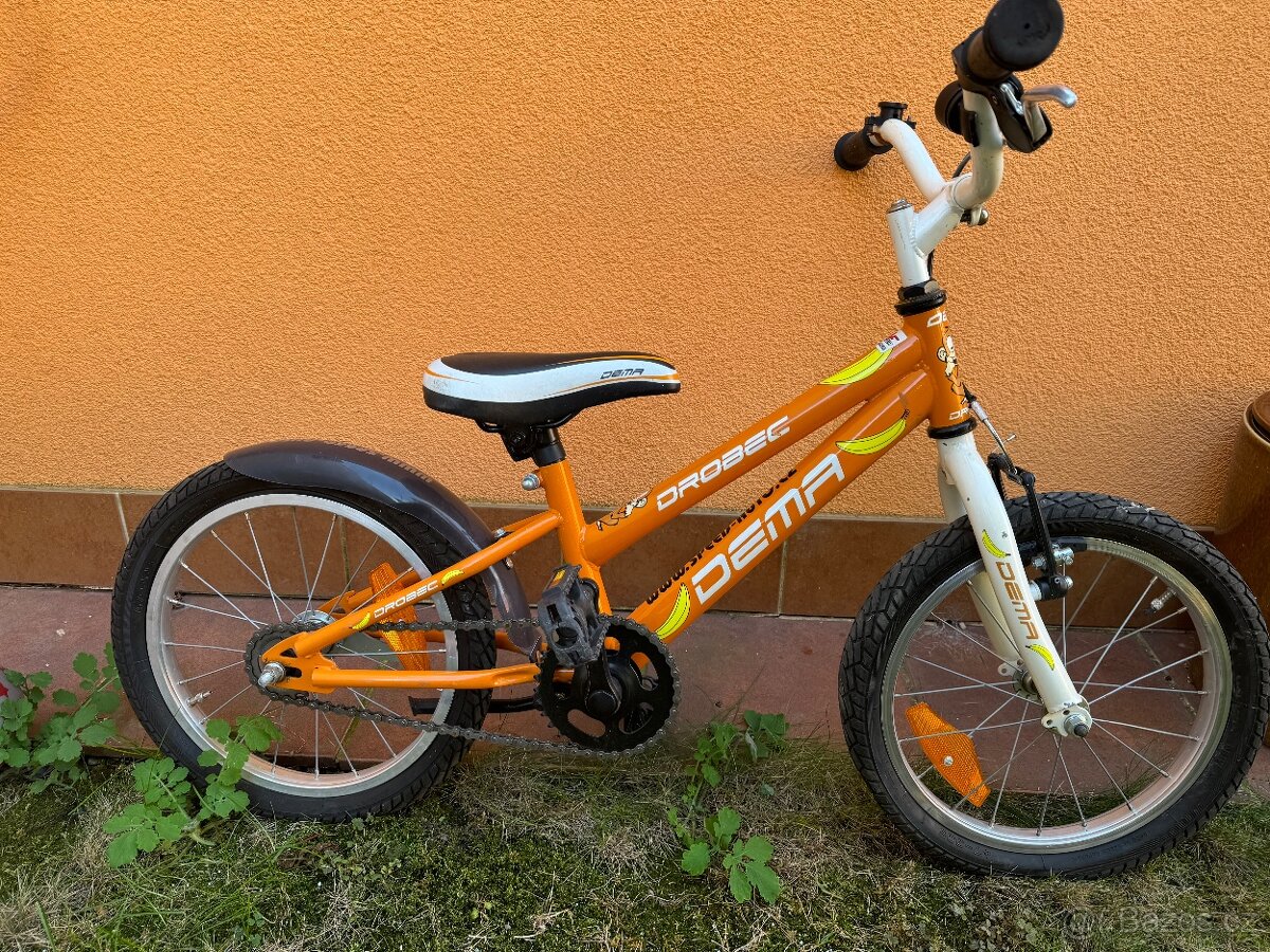 Malé první dětské kolo značky DEMA -Drobec