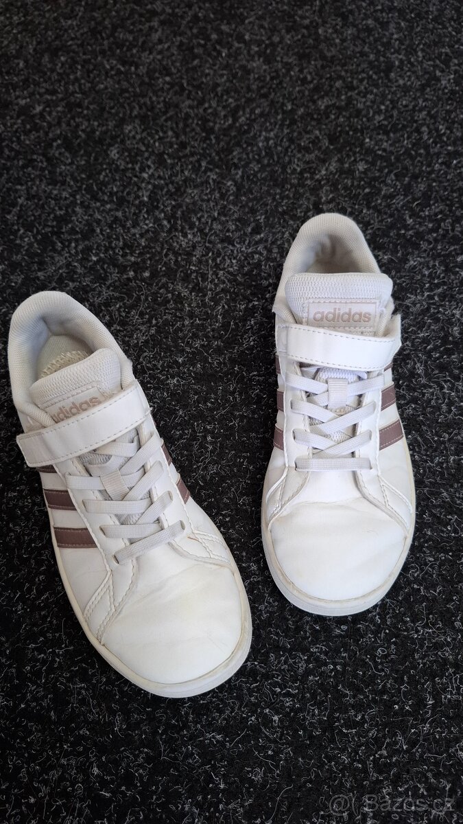 Tenisky adidas