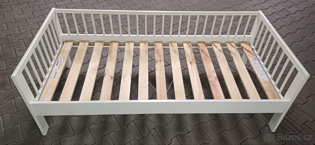 Dětská přístavní postýlka