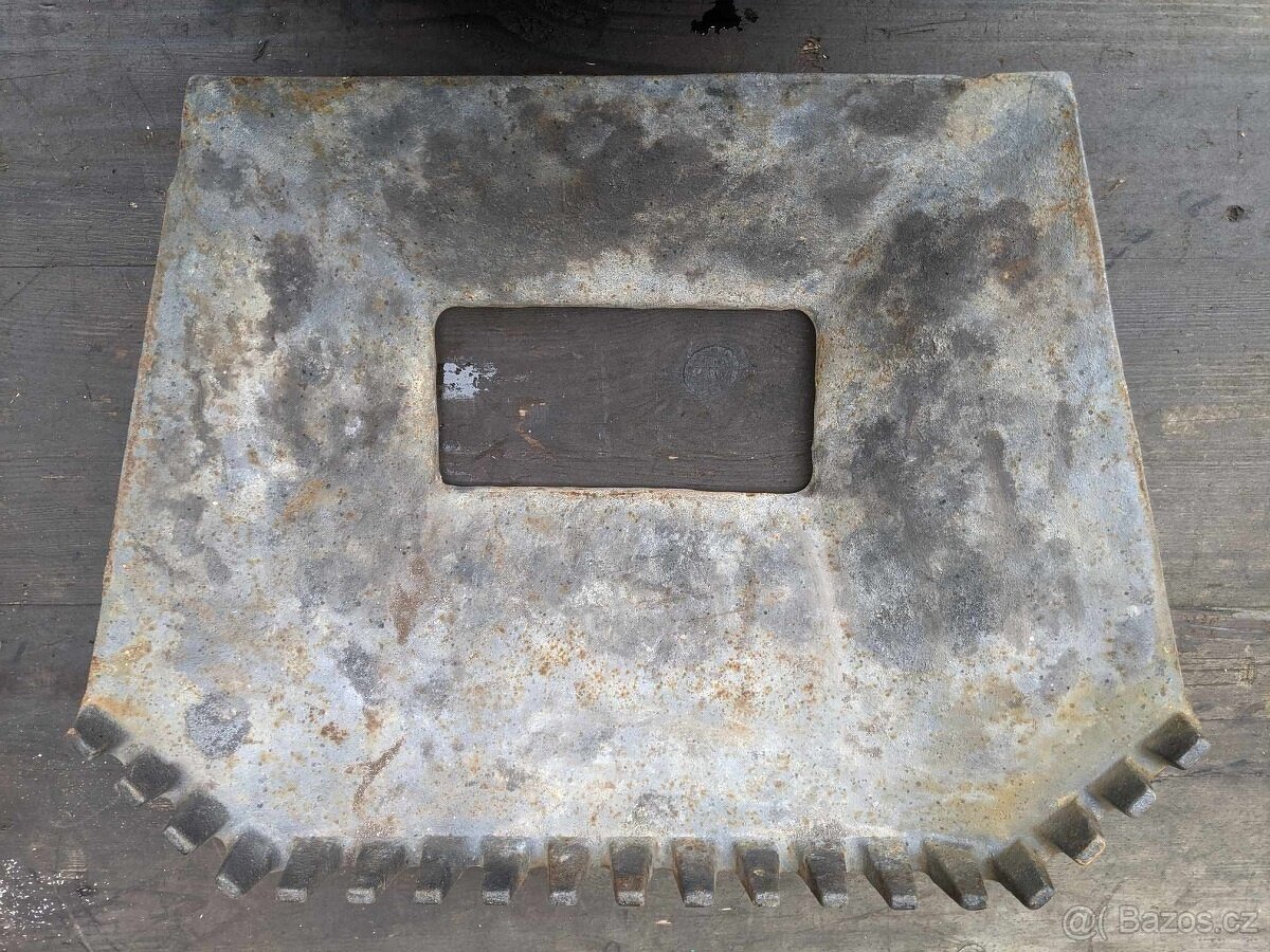 TOPENIŠTĚ - krbová kamna, venkovní ohniště