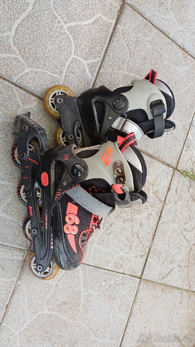 Dětské kolečkové brusle 33-36